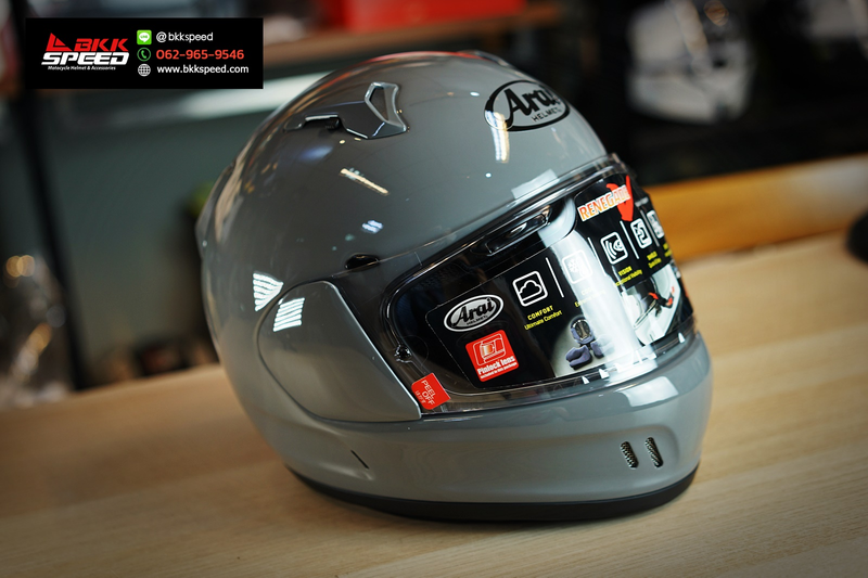 รูปสินค้าหมวกกันน็อคเต็มใบ แบรนด์ ARAI รุ่น ARAI RENEGADE V ลาย/สี Renegade V Modern Grey สำหรับขี่มอเตอร์ไซค์ มุมด้านหลัง จาก BKKSPEED