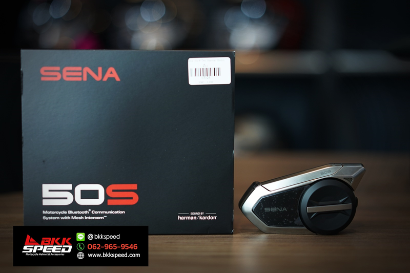 รูปสินค้า หูฟังบลูทูธ (Bluetooth) แบรนด์ หูฟังบลูทูธ SENA SENA 50s sound by Harman Kardon มุมด้านข้าง