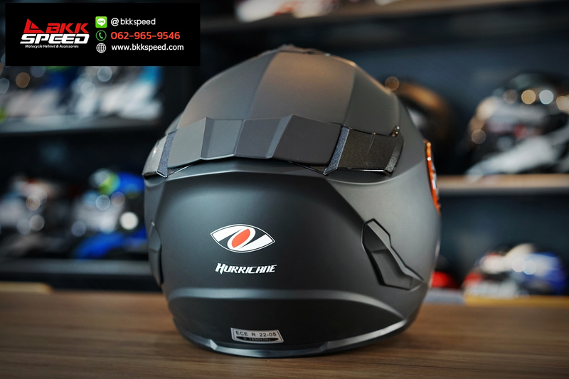 รูปสินค้าหมวกกันน็อคเต็มใบ แบรนด์ Real รุ่น Helmets ลาย/สี Hurricane Matt Black สำหรับขี่มอเตอร์ไซค์ มุมด้านหลัง จาก BKKSPEED
