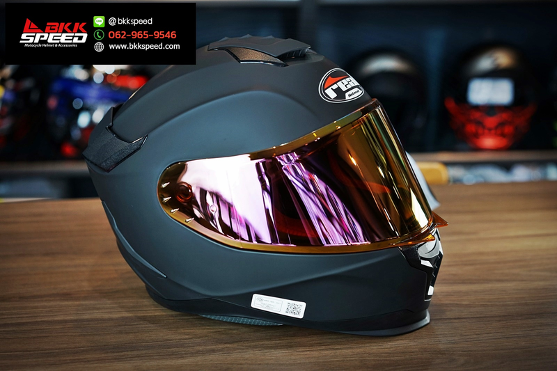 รูปสินค้าหมวกกันน็อคเต็มใบ แบรนด์ Real รุ่น Helmets ลาย/สี Hurricane Matt Black สำหรับขี่มอเตอร์ไซค์ มุมด้านข้าง จาก BKKSPEED