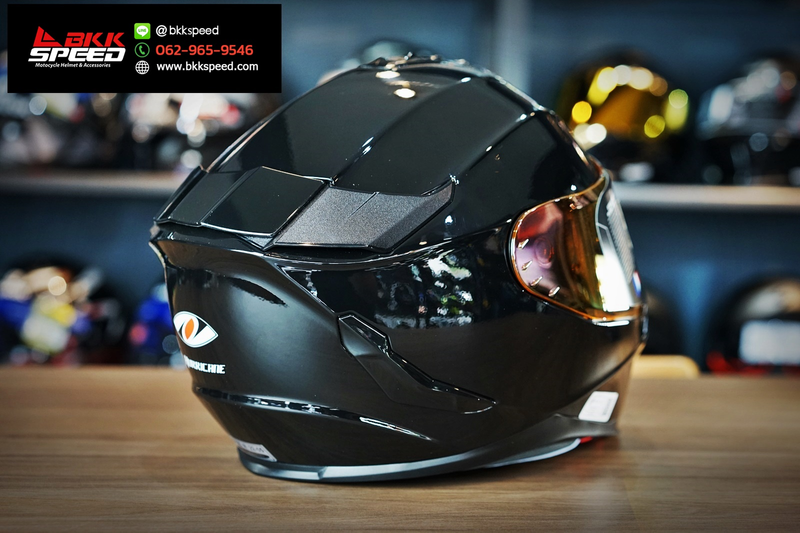 รูปสินค้าหมวกกันน็อคเต็มใบ แบรนด์ Real รุ่น Helmets ลาย/สี Hurricane Black สำหรับขี่มอเตอร์ไซค์ มุมด้านหลัง จาก BKKSPEED