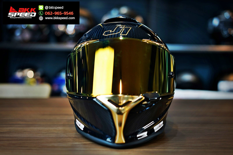 รูปสินค้าหมวกกันน็อคเต็มใบ แบรนด์ Just1 รุ่น J ลาย/สี GPR carbon สำหรับขี่มอเตอร์ไซค์ รายละเอียดสินค้า จาก BKKSPEED
