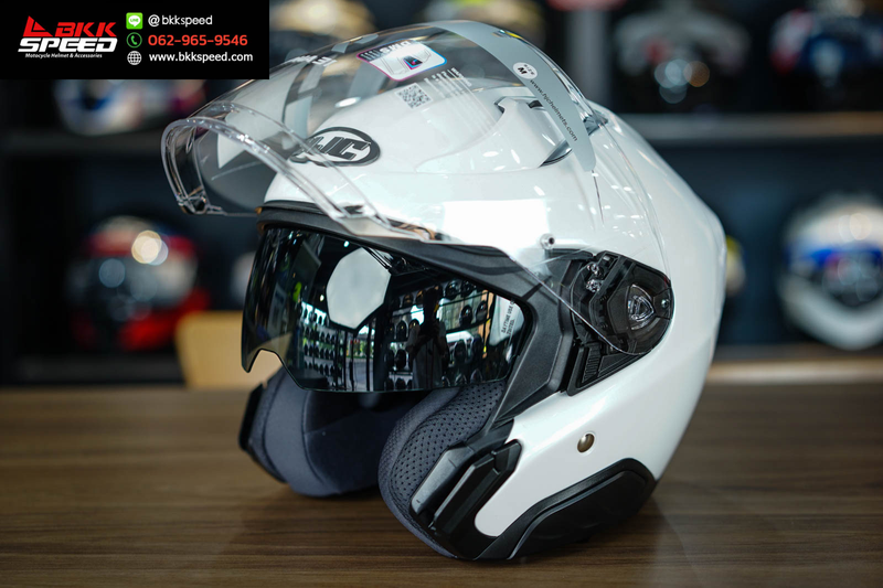 รูปสินค้าหมวกกันน็อคเต็มใบ แบรนด์ HJC รุ่น RPHA31 ลาย/สี Pearl White สำหรับขี่มอเตอร์ไซค์ รูปเพิ่มเติม 7 จาก BKKSPEED