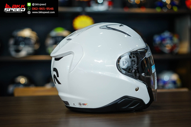 รูปสินค้าหมวกกันน็อคเต็มใบ แบรนด์ HJC รุ่น RPHA31 ลาย/สี Pearl White สำหรับขี่มอเตอร์ไซค์ รูปเพิ่มเติม 5 จาก BKKSPEED