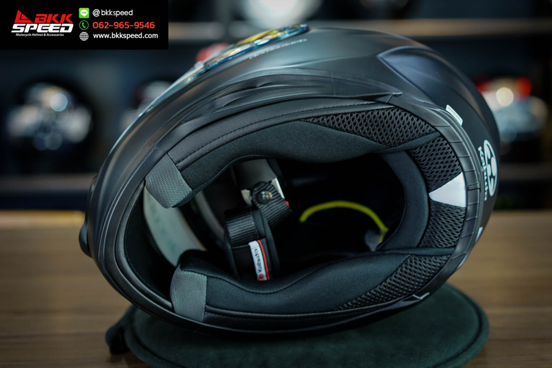 รูปสินค้าหมวกกันน็อคเต็มใบ แบรนด์ Kabuto รุ่น Kabuto Aeroblade6 ลาย/สี Aeroblade6 Flat Black สำหรับขี่มอเตอร์ไซค์ รูปเพิ่มเติม 5 จาก BKKSPEED