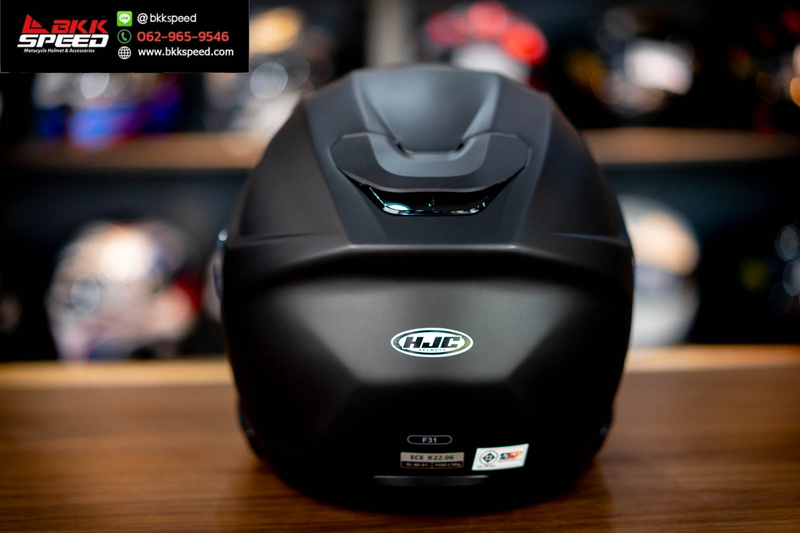 รูปสินค้าหมวกกันน็อคเต็มใบ แบรนด์ HJC รุ่น HJC F31 ลาย/สี F31 Semi Flat Black สำหรับขี่มอเตอร์ไซค์ รูปเพิ่มเติม 5 จาก BKKSPEED