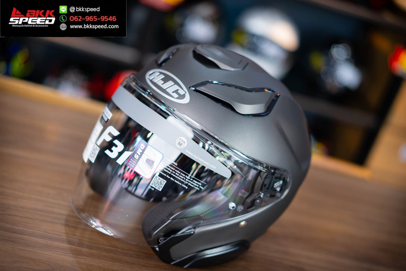 รูปสินค้าหมวกกันน็อคเต็มใบ แบรนด์ HJC รุ่น HJC F31 ลาย/สี F31 Semi Flat Titanium สำหรับขี่มอเตอร์ไซค์ มุมด้านข้าง จาก BKKSPEED