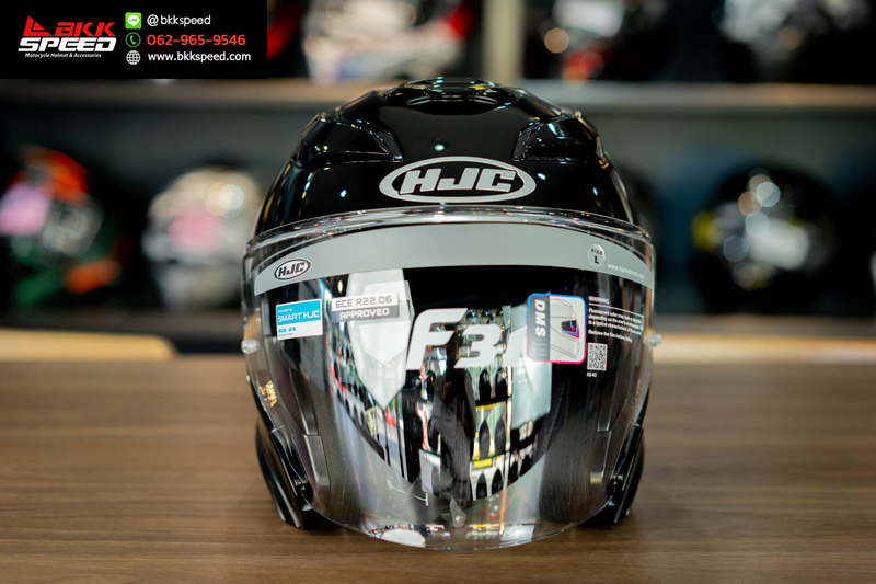 รูปสินค้าหมวกกันน็อคเต็มใบ แบรนด์ HJC รุ่น HJC F31 ลาย/สี F31 Metal Black สำหรับขี่มอเตอร์ไซค์ มุมด้านข้าง จาก BKKSPEED
