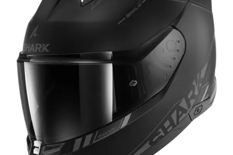 รูปสินค้าหมวกกันน็อคเต็มใบ แบรนด์ SHARK รุ่น Skwal ลาย/สี i3 Matt Black KAK สำหรับขี่มอเตอร์ไซค์ มุมด้านข้าง จาก BKKSPEED