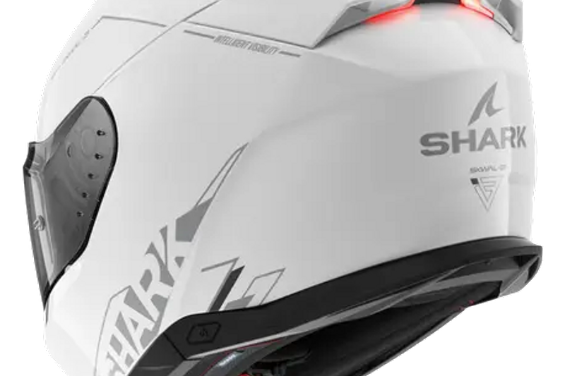 รูปสินค้าหมวกกันน็อคเต็มใบ แบรนด์ SHARK รุ่น Skwal ลาย/สี i3 White WSA สำหรับขี่มอเตอร์ไซค์ มุมด้านหลัง จาก BKKSPEED