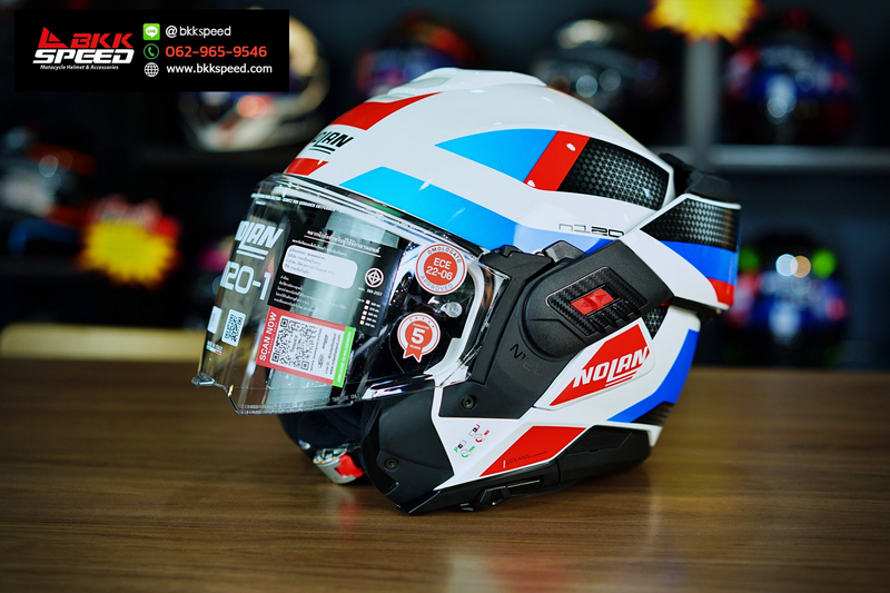 รูปสินค้าหมวกกันน็อคเต็มใบ แบรนด์ Nolan รุ่น N120.1 ลาย/สี Subway White Blue Red (24) Flipback สำหรับขี่มอเตอร์ไซค์ รูปเพิ่มเติม 8 จาก BKKSPEED