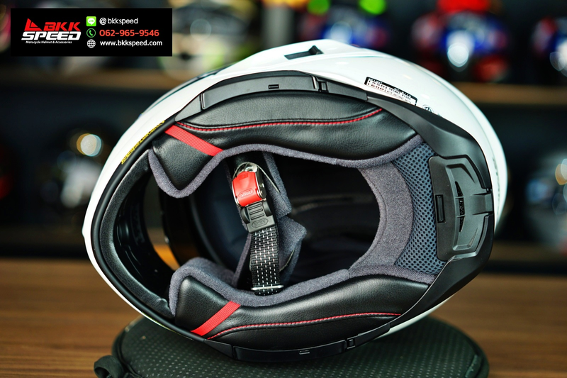 รูปสินค้าหมวกกันน็อคเต็มใบ แบรนด์ SHOEI รุ่น Shoei GT AIR 3 ลาย/สี GT AIR 3 White สำหรับขี่มอเตอร์ไซค์ รูปเพิ่มเติม 7 จาก BKKSPEED
