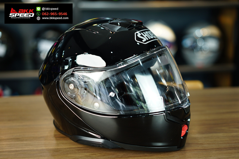 รูปสินค้าหมวกกันน็อคเต็มใบ แบรนด์ SHOEI รุ่น Shoei Neotec3 ลาย/สี Neotec3 Black สำหรับขี่มอเตอร์ไซค์ มุมด้านข้าง จาก BKKSPEED