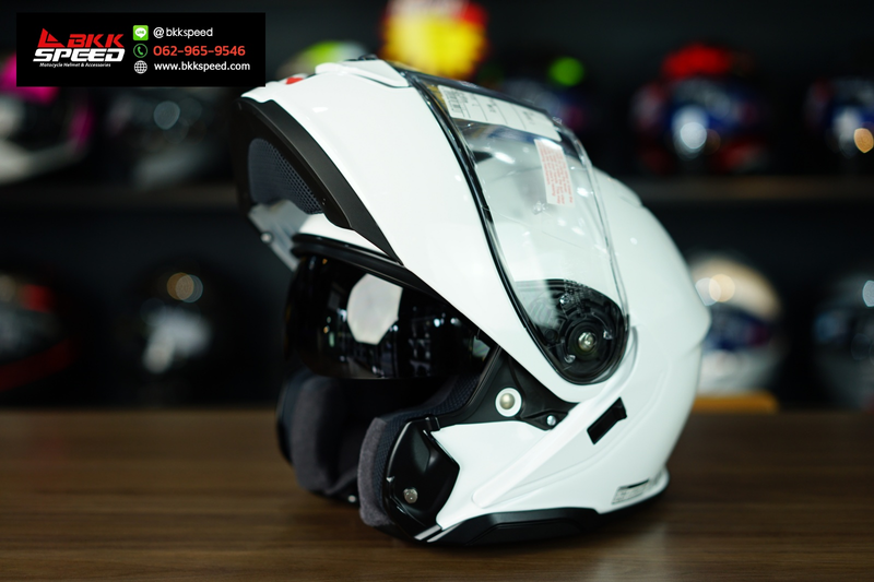 รูปสินค้าหมวกกันน็อคเต็มใบ แบรนด์ SHOEI รุ่น Shoei Neotec3 ลาย/สี Neotec3 White สำหรับขี่มอเตอร์ไซค์ รูปเพิ่มเติม 5 จาก BKKSPEED