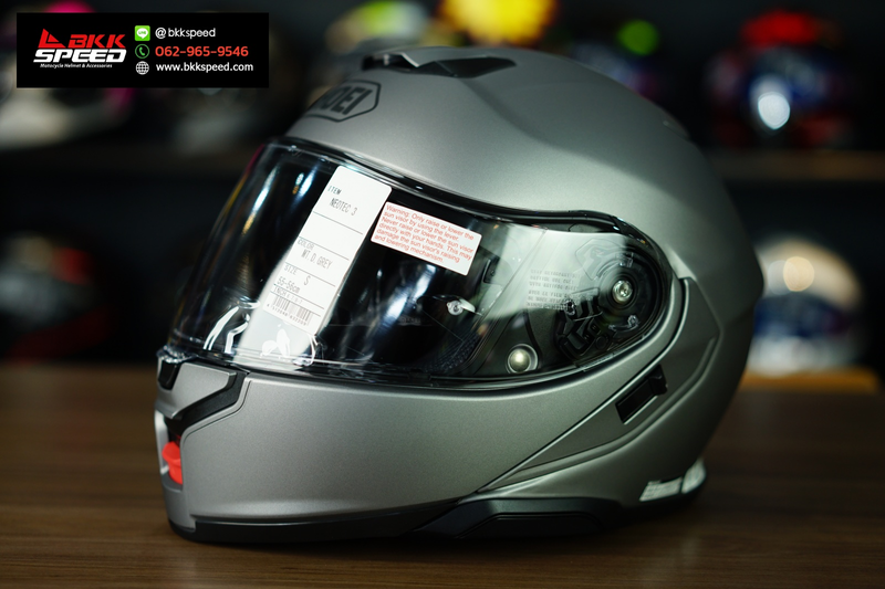 รูปสินค้าหมวกกันน็อคเต็มใบ แบรนด์ SHOEI รุ่น Shoei Neotec3 ลาย/สี Neotec3 Matt Deep Grey สำหรับขี่มอเตอร์ไซค์ มุมหลักด้านหน้า จาก BKKSPEED