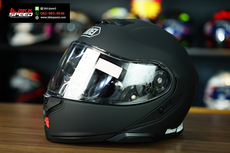 รูปสินค้าหมวกกันน็อคเต็มใบ แบรนด์ SHOEI รุ่น Shoei Neotec3 ลาย/สี Neotec3 Matt Black สำหรับขี่มอเตอร์ไซค์ มุมหลักด้านหน้า จาก BKKSPEED