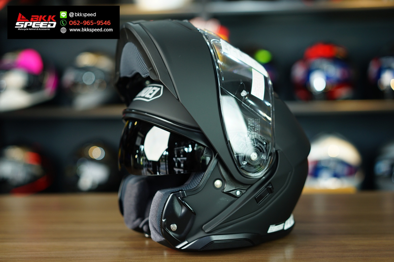 รูปสินค้าหมวกกันน็อคเต็มใบ แบรนด์ SHOEI รุ่น Shoei Neotec3 ลาย/สี Neotec3 Matt Black สำหรับขี่มอเตอร์ไซค์ รูปเพิ่มเติม 5 จาก BKKSPEED