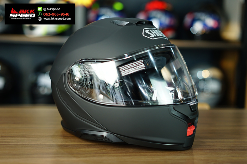 รูปสินค้าหมวกกันน็อคเต็มใบ แบรนด์ SHOEI รุ่น Shoei Neotec3 ลาย/สี Neotec3 Matt Black สำหรับขี่มอเตอร์ไซค์ มุมด้านหลัง จาก BKKSPEED