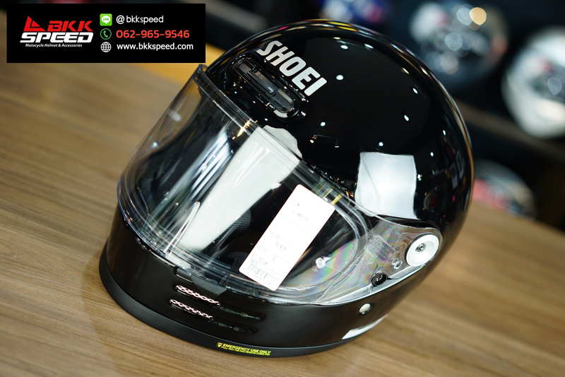 รูปสินค้าหมวกกันน็อคเต็มใบ แบรนด์ SHOEI รุ่น Shoei Glamster ลาย/สี Glamster Black สำหรับขี่มอเตอร์ไซค์ มุมด้านหลัง จาก BKKSPEED