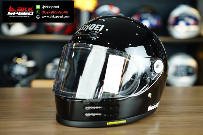 รูปสินค้าหมวกกันน็อคเต็มใบ แบรนด์ SHOEI รุ่น Shoei Glamster ลาย/สี Glamster Black สำหรับขี่มอเตอร์ไซค์ มุมด้านข้าง จาก BKKSPEED