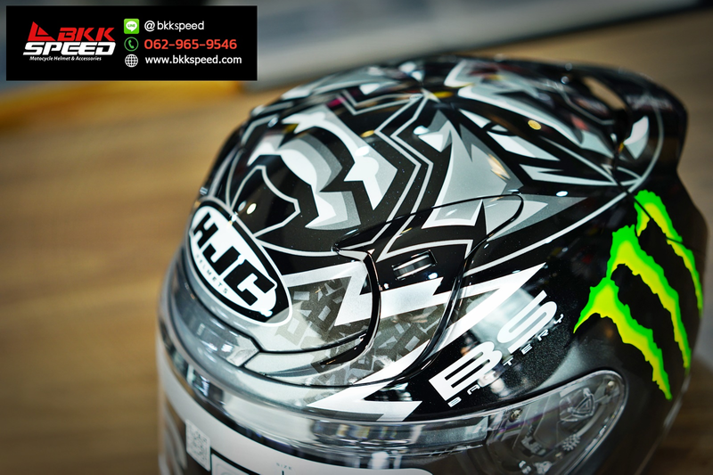 รูปสินค้าหมวกกันน็อคเต็มใบ แบรนด์ HJC รุ่น HJC RPHA12 ลาย/สี RPHA12 Quartararo Black Monster Energy Limited สำหรับขี่มอเตอร์ไซค์ รูปเพิ่มเติม 5 จาก BKKSPEED