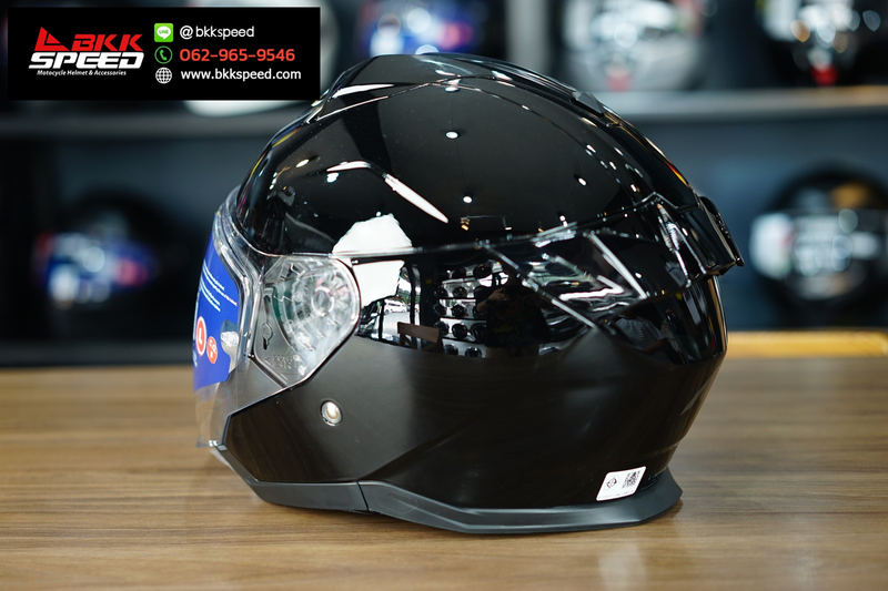 รูปสินค้าหมวกกันน็อคเต็มใบ แบรนด์ SHARK รุ่น Skwal ลาย/สี Jet Blank Black (BLK) สำหรับขี่มอเตอร์ไซค์ มุมด้านข้าง จาก BKKSPEED