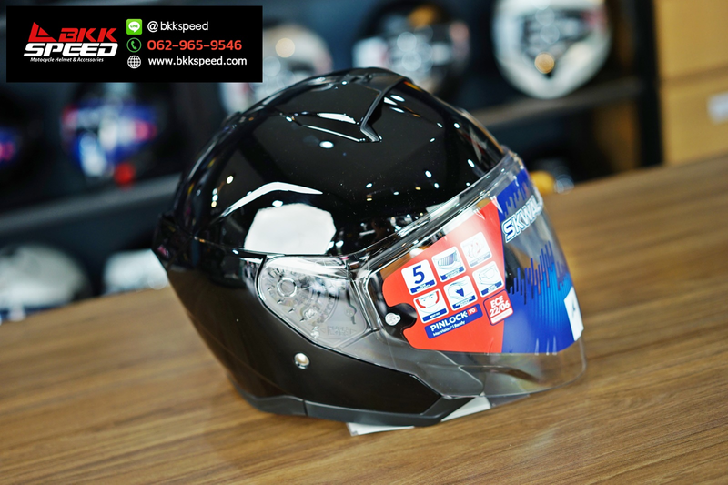 รูปสินค้าหมวกกันน็อคเต็มใบ แบรนด์ SHARK รุ่น Skwal ลาย/สี Jet Blank Black (BLK) สำหรับขี่มอเตอร์ไซค์ รูปเพิ่มเติม 5 จาก BKKSPEED