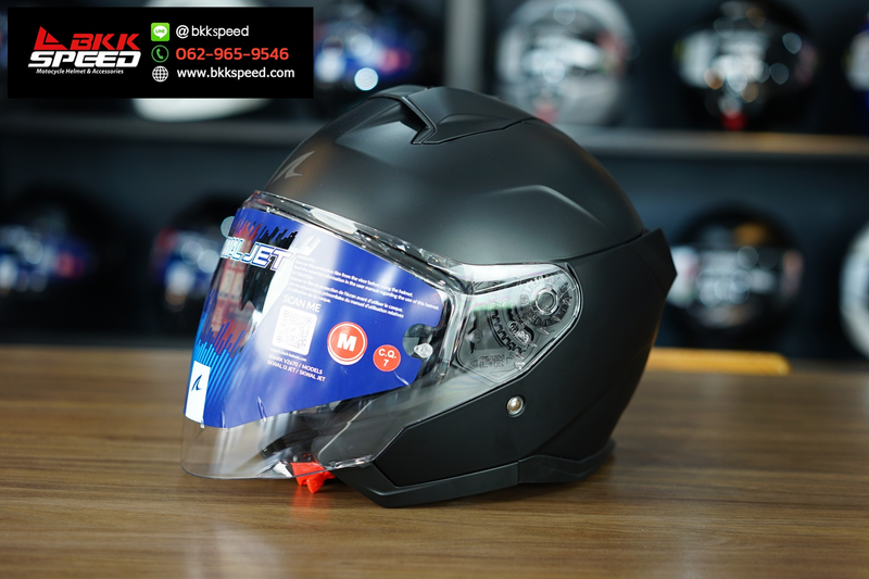 รูปสินค้าหมวกกันน็อคเต็มใบ แบรนด์ SHARK รุ่น Skwal ลาย/สี JET Dark Shadow Edition Matt Black (KMA) สำหรับขี่มอเตอร์ไซค์ มุมหลักด้านหน้า จาก BKKSPEED