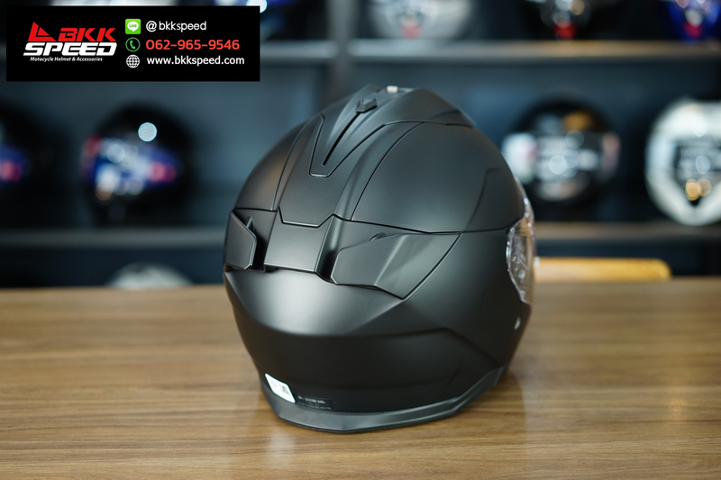 รูปสินค้าหมวกกันน็อคเต็มใบ แบรนด์ SHARK รุ่น Skwal ลาย/สี JET Dark Shadow Edition Matt Black (KMA) สำหรับขี่มอเตอร์ไซค์ มุมด้านหลัง จาก BKKSPEED