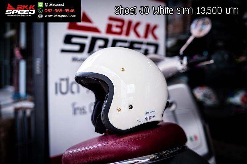 รูปสินค้าหมวกกันน็อคเต็มใบ แบรนด์ SHOEI รุ่น JO ลาย/สี OFF White สำหรับขี่มอเตอร์ไซค์ มุมด้านข้าง จาก BKKSPEED