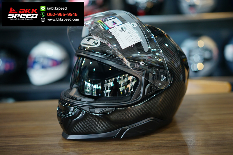 รูปสินค้าหมวกกันน็อคเต็มใบ แบรนด์ HJC รุ่น HJC F71 ลาย/สี F71 Carbon สำหรับขี่มอเตอร์ไซค์ รูปเพิ่มเติม 7 จาก BKKSPEED