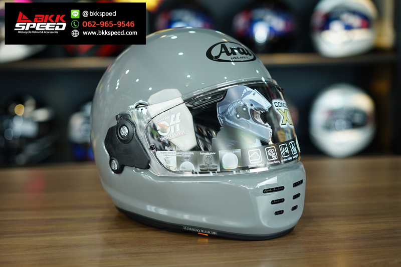 รูปสินค้าหมวกกันน็อคเต็มใบ แบรนด์ ARAI รุ่น Arai Concept XE ลาย/สี Concept XE Modern Grey (ECE R22.06) สำหรับขี่มอเตอร์ไซค์ มุมด้านหลัง จาก BKKSPEED