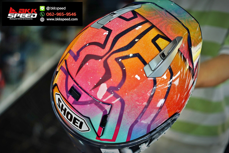 รูปสินค้าหมวกกันน็อคเต็มใบ แบรนด์ SHOEI รุ่น Shoei X15 ลาย/สี X15 Marquez Holi TC1 สำหรับขี่มอเตอร์ไซค์ รูปเพิ่มเติม 6 จาก BKKSPEED