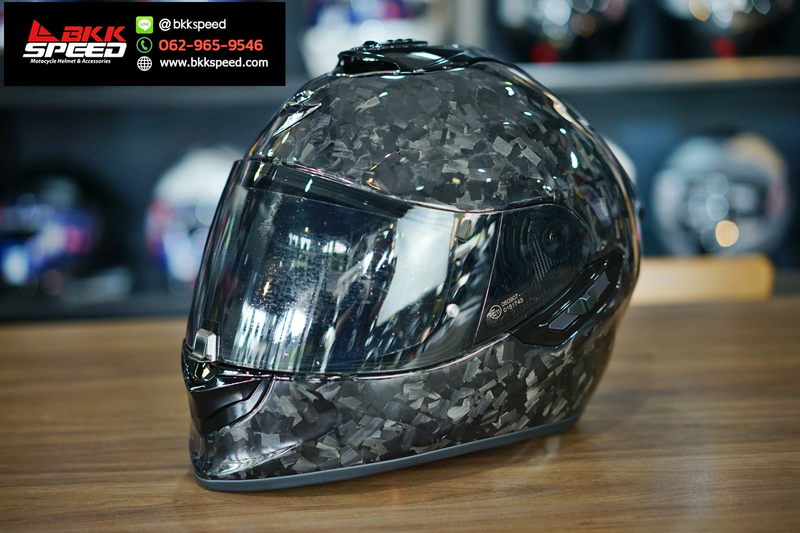 รูปสินค้าหมวกกันน็อคเต็มใบ แบรนด์ Scorpion EXO รุ่น Scorpion EXO 1400 Carbon ลาย/สี 1400 EVO 2 Carbon Onyx สำหรับขี่มอเตอร์ไซค์ มุมหลักด้านหน้า จาก BKKSPEED