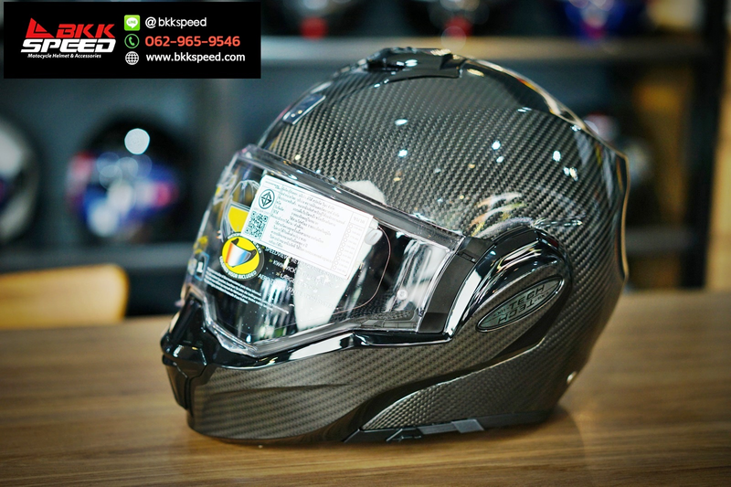 รูปสินค้าหมวกกันน็อคเต็มใบ แบรนด์ Scorpion EXO รุ่น Scorpion EXO Tech ลาย/สี Tech EVO Carbon (Flip Back) ECE R22.06 สำหรับขี่มอเตอร์ไซค์ มุมหลักด้านหน้า จาก BKKSPEED