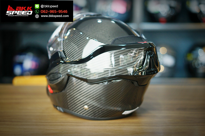 รูปสินค้าหมวกกันน็อคเต็มใบ แบรนด์ Scorpion EXO รุ่น Scorpion EXO Tech ลาย/สี Tech EVO Carbon (Flip Back) ECE R22.06 สำหรับขี่มอเตอร์ไซค์ รูปเพิ่มเติม 5 จาก BKKSPEED