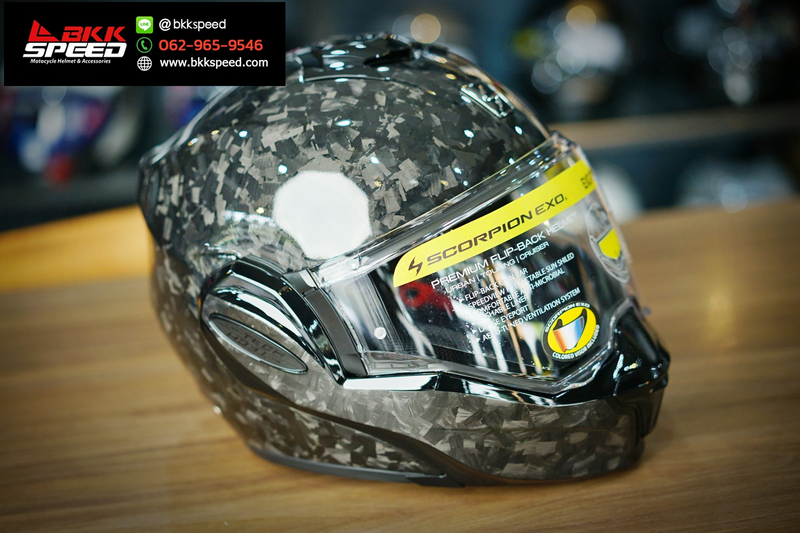 รูปสินค้าหมวกกันน็อคเต็มใบ แบรนด์ Scorpion EXO รุ่น Scorpion EXO Tech ลาย/สี TECH EVO Onyx Carbon สำหรับขี่มอเตอร์ไซค์ มุมด้านข้าง จาก BKKSPEED