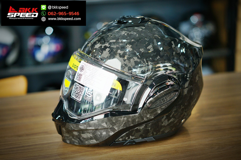 รูปสินค้าหมวกกันน็อคเต็มใบ แบรนด์ Scorpion EXO รุ่น Scorpion EXO Tech ลาย/สี TECH EVO Onyx Carbon สำหรับขี่มอเตอร์ไซค์ มุมหลักด้านหน้า จาก BKKSPEED