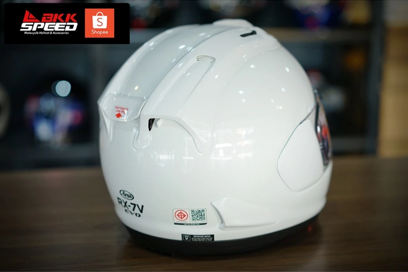 รูปสินค้าหมวกกันน็อคเต็มใบ แบรนด์ ARAI รุ่น ARAI RX-7V EVO ลาย/สี RX7V Evo Diamond White สำหรับขี่มอเตอร์ไซค์ รายละเอียดสินค้า จาก BKKSPEED