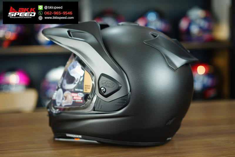 รูปสินค้าหมวกกันน็อคเต็มใบ แบรนด์ ARAI รุ่น Arai Tour X5 ลาย/สี Tour X5 Frost Black สำหรับขี่มอเตอร์ไซค์ มุมด้านหลัง จาก BKKSPEED