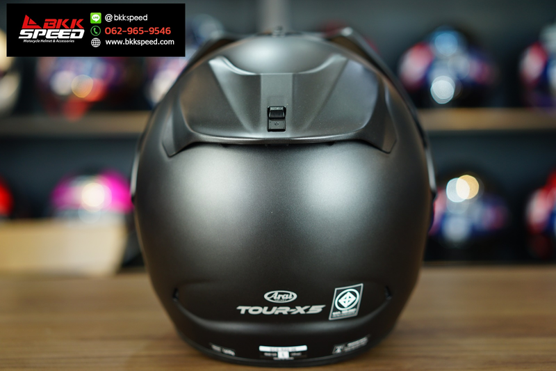 รูปสินค้าหมวกกันน็อคเต็มใบ แบรนด์ ARAI รุ่น Arai Tour X5 ลาย/สี Tour X5 Frost Black สำหรับขี่มอเตอร์ไซค์ มุมด้านข้าง จาก BKKSPEED