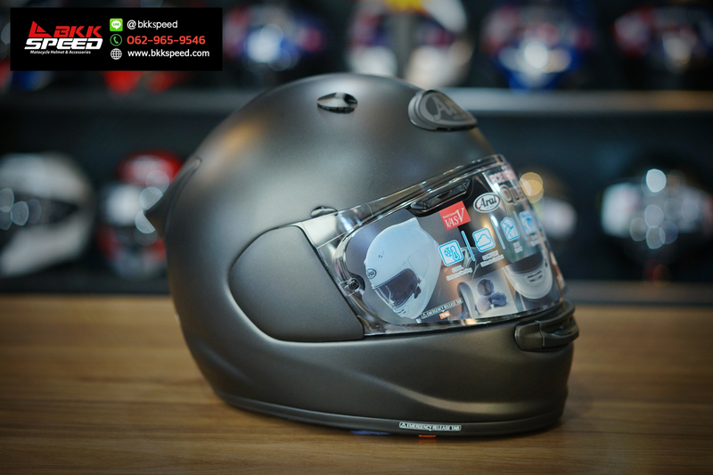 รูปสินค้าหมวกกันน็อคเต็มใบ แบรนด์ ARAI รุ่น ARAI Quantic ลาย/สี Quantic Black Frost สำหรับขี่มอเตอร์ไซค์ มุมด้านหลัง จาก BKKSPEED