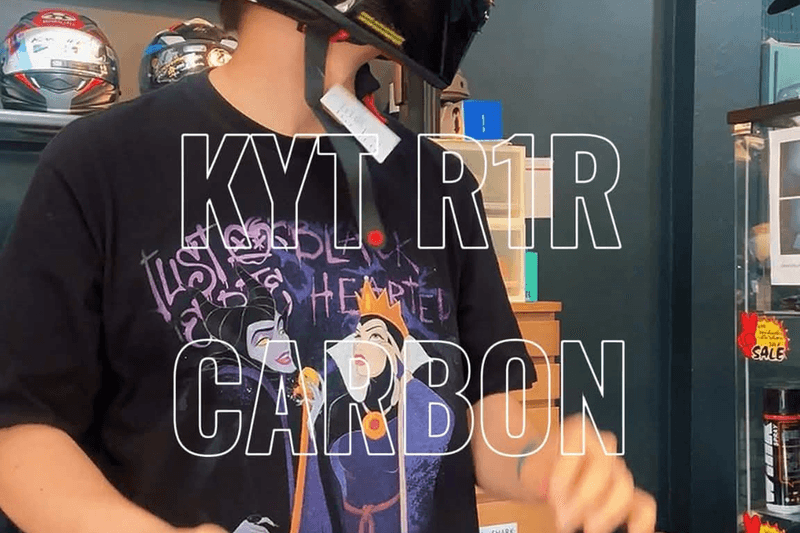 รูปสินค้าหมวกกันน็อคเต็มใบ แบรนด์ KYT รุ่น KYT R1R Carbon ลาย/สี R1R Carbon สำหรับขี่มอเตอร์ไซค์ รูปเพิ่มเติม 5 จาก BKKSPEED