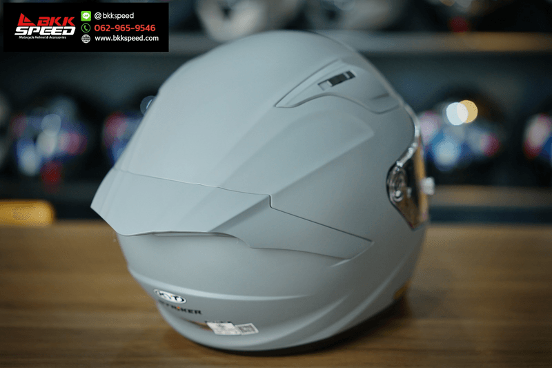 รูปสินค้าหมวกกันน็อคเต็มใบ แบรนด์ KYT รุ่น KYT Striker ลาย/สี Striker Solid Matt Grey สำหรับขี่มอเตอร์ไซค์ มุมด้านหลัง จาก BKKSPEED