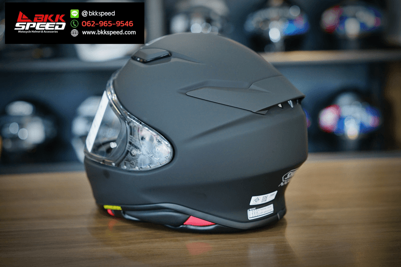 รูปสินค้าหมวกกันน็อคเต็มใบ แบรนด์ SHOEI รุ่น SHOEI NXR2 ลาย/สี NXR2 Solid Matt Black สำหรับขี่มอเตอร์ไซค์ มุมด้านหลัง จาก BKKSPEED