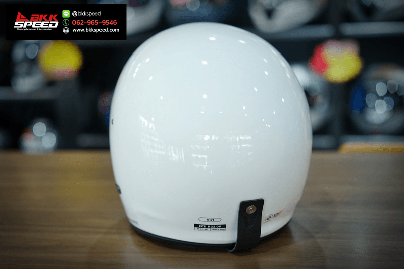 รูปสินค้าหมวกกันน็อคเต็มใบ แบรนด์ HJC รุ่น HJC V31 ลาย/สี V31 White สำหรับขี่มอเตอร์ไซค์ รูปเพิ่มเติม 5 จาก BKKSPEED