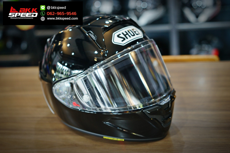 รูปสินค้าหมวกกันน็อคเต็มใบ แบรนด์ SHOEI รุ่น Shoei X15 ลาย/สี X15 Black สำหรับขี่มอเตอร์ไซค์ มุมด้านข้าง จาก BKKSPEED