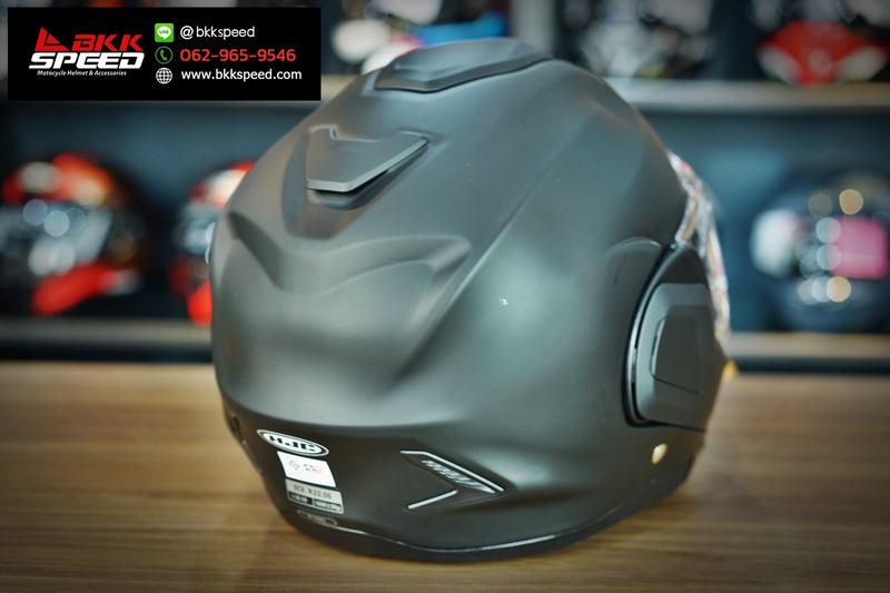 รูปสินค้าหมวกกันน็อคเต็มใบ แบรนด์ HJC รุ่น F100 ลาย/สี Fiberglass สำหรับขี่มอเตอร์ไซค์ มุมด้านหลัง จาก BKKSPEED