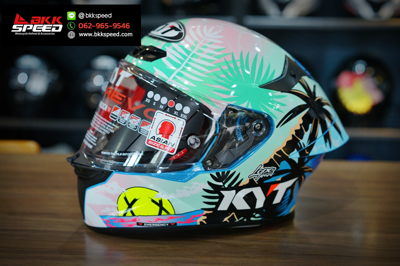 รูปสินค้าหมวกกันน็อคเต็มใบ แบรนด์ KYT รุ่น KYT TT REVO ลาย/สี TT REVO Riccardo Rossi BCN 22 สำหรับขี่มอเตอร์ไซค์ มุมหลักด้านหน้า จาก BKKSPEED