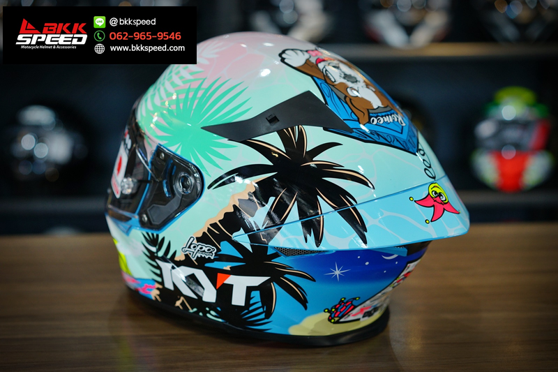 รูปสินค้าหมวกกันน็อคเต็มใบ แบรนด์ KYT รุ่น KYT TT REVO ลาย/สี TT REVO Riccardo Rossi BCN 22 สำหรับขี่มอเตอร์ไซค์ รูปเพิ่มเติม 5 จาก BKKSPEED